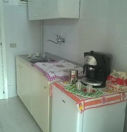 La Volpe E La Calandra Apartman *